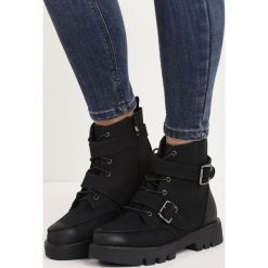 Czarne Zamszowe Botki Treat Better. Czarne botki damskie Born2be, z zamszu, bez obcasa, na płaskiej podeszwie, bez zapięcia. Za 79.99 zł.