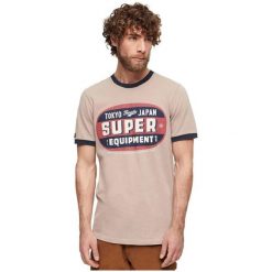 T-shirt Superdry z kontrastowym kołnierzem i rękawami. Czerwone t-shirty męskie Superdry., m, bez wzorów, z bawełny, sportowe, bez kołnierzyka. W wyprzedaży za 151.75 zł.