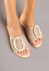 Beżowe Klapki Vices Ozdobione Geometryczną Aplikacją Arririanne. Brązowe klapki damskie Renee, z aplikacjami, eleganckie, bez obcasa, na płaskiej podeszwie. Za 49.99 zł.