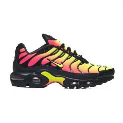 Buty do chodzenia damskie Nike Wmns Air Max Plus Tn Se. Brązowe obuwie sportowe damskie Nike, bez wzorów, z materiału, trekkingowe. Za 1,013.00 zł.