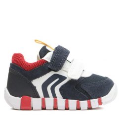 Sneakersy Geox. Niebieskie trampki i tenisówki chłopięce Geox, bez wzorów, bez zapięcia. Za 169.99 zł.