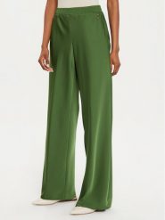 Patrizia Pepe Spodnie materiałowe 8P0657 A459 Zielony Regular Fit. Zielone spodnie materiałowe damskie Patrizia Pepe, bez wzorów, z materiału. Za 549.99 zł.