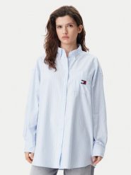 Tommy Jeans Koszula Badge DW0DW20289 Błękitny Oversize. Niebieskie bluzki damskie Tommy Jeans, xl, bez wzorów, z bawełny, bez kołnierzyka, bez ramiączek. Za 279.99 zł.