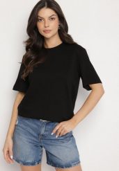 Czarny Klasyczny T-shirt o Kroju Oversize z Wiskozą Aderisa. Czarne bluzki damskie Born2be, m, bez wzorów, z jeansu, eleganckie, bez kołnierzyka. Za 49.99 zł.