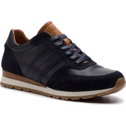 Sneakersy TOMMY HILFIGER - Luxury Material Mix Runner FM0FM02239 Midnight 403. Półbuty na co dzień męskie marki Tommy Hilfiger. Za 579.00 zł.