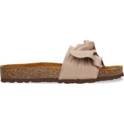 Klapki XARU. Klapki damskie marki Gino Rossi. W wyprzedaży za 249.90 zł.