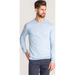 Błękitny sweter Joop Lenz. Niebieskie swetry przez głowę męskie Joop! Collection, l, z aplikacjami, bez kołnierzyka. Za 200.00 zł.