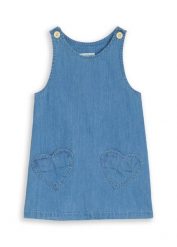 Sukienka jeansowa Tom Tailor z czystej bawełny. Niebieskie sukienki dla dziewczynek bonprix, bez wzorów, z bawełny, bez ramiączek. Za 122.99 zł.