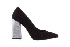 Czółenka Bayla-056 5065-21 C Czarny Srebrny 056347, Skóra naturalna - 37. Czarne czółenka damskie Bayla, bez wzorów, z materiału, eleganckie, bez obcasa, na obcasie, bez zapięcia. W wyprzedaży za 134.10 zł.