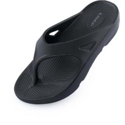 Damskie klapki Loap Kara czarne. Czarne klapki damskie LOOP, bez wzorów, bez obcasa. Za 139.99 zł.