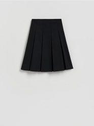 Rozkloszowana spódnica midi - czarny. Czarne spódnice damskie Reserved, l, bez wzorów, z dzianiny, midi, rozkloszowane. Za 109.99 zł.