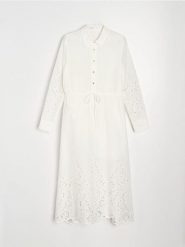 Sukienka midi z ażurowymi wstawkami - biały. Białe sukienki damskie Sinsay, l, w ażurowe wzory, bez kołnierzyka, bez ramiączek, midi. Za 99.99 zł.