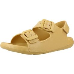 Sandały IGOR S10313 Żółty. Żółte sandały męskie Igor, ze skóry, bez zapięcia. Za 130.99 zł.