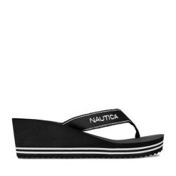 Japonki Nautica. Czarne klapki damskie Nautica, bez wzorów, bez obcasa. Za 99.99 zł.