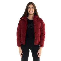 Kurtka puchowa na co dzień na siłownię. Czerwone kurtki damskie LEONE 1947 APPAREL, bez wzorów, z poliesteru, bez kaptura. Za 410.48 zł.
