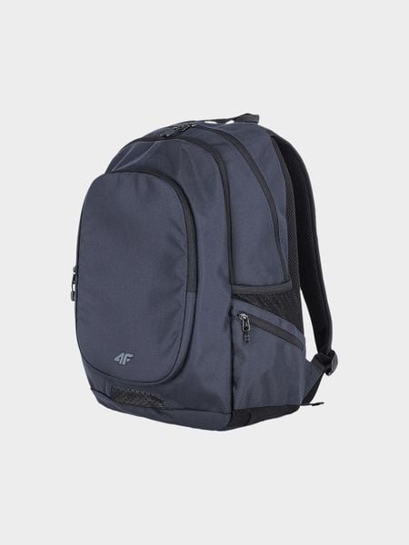 4F Plecak miejski (20L) uniseks Uniwersalny. Czarne plecaki damskie 4f, bez wzorów. W wyprzedaży za 99.99 zł.