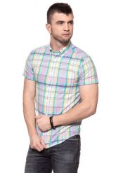 KOSZULA MĘSKA KRÓTKI RĘKAW WRANGLER SS 1PKT BUTTON-DOWN SEA PINK W5944NQWF 112129757. Niebieskie koszule męskie Wrangler, m, bez wzorów, z bawełny, bez kołnierzyka, bez ramiączek. W wyprzedaży za 59.99 zł.