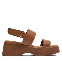 Sandały Aldo. Brązowe sandały damskie Aldo, bez wzorów, bez obcasa, na koturnie, bez zapięcia. Za 189.99 zł.