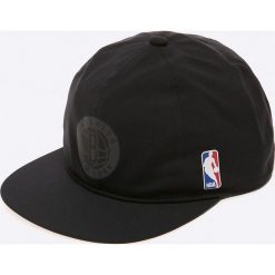 Adidas Originals - Czapka. Czapki i kapelusze męskie marki Tommy Jeans. W wyprzedaży za 69.90 zł.