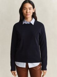 Gant wełniana bluzka Kobiety Wełna (100%) niebieski, XL. Niebieskie bluzki damskie GANT, xl, bez wzorów, z wełny, eleganckie, bez kołnierzyka, bez ramiączek. Za 749.95 zł.