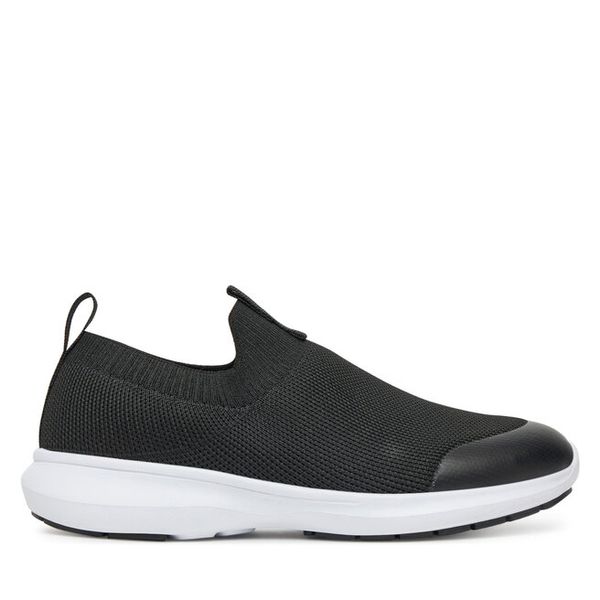 Sneakersy Reima. Czarne trampki i tenisówki chłopięce Reima, bez wzorów, bez zapięcia. Za 152.99 zł.