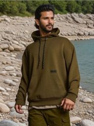 Bluza hoodie z wysokim kołnierzem - khaki. Brązowe bluzy męskie Sinsay, l, bez wzorów, bez kaptura. Za 59.99 zł.