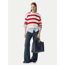 Torebka Tommy Hilfiger. Niebieskie torebki do ręki damskie Tommy Hilfiger, bez wzorów, klasyczne, bez dodatków. Za 699.99 zł.