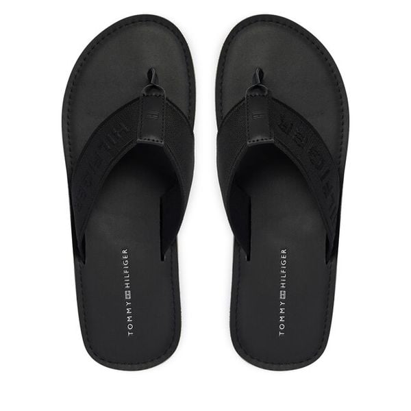 Japonki Tommy Hilfiger. Czarne klapki męskie Tommy Hilfiger. Za 249.99 zł.