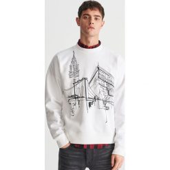 Bluza z haftem - Biały. Bluzy męskie marki Reserved. Za 79.99 zł.