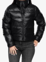 Kurtka ocieplana damska Helly Hansen Jade Puffer Jacket. Czarne kurtki damskie Helly Hansen, l, bez wzorów, z materiału, bez kaptura. Za 711.25 zł.