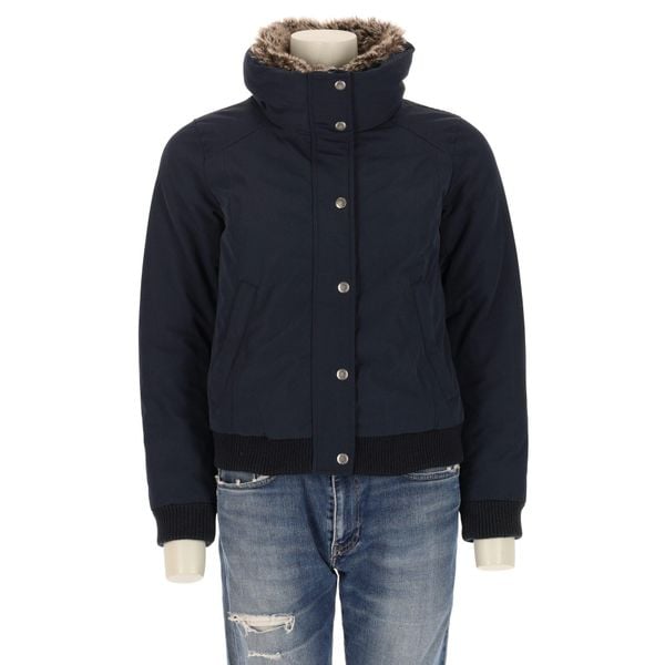 Second life - Kurtka Levi's dla kobiet in Navy - Jak nowy. Niebieskie kurtki damskie Levi's, s, bez wzorów, bez kaptura. Za 212.96 zł.