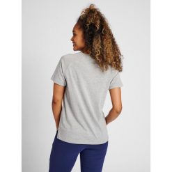 Koszulka damska Hummel Noni 2.0. Szare koszulki sportowe damskie Hummel, xs, bez wzorów, z bawełny, bez kołnierzyka, bez ramiączek, do piłki nożnej. Za 83.05 zł.