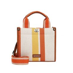 Emily & Noah Torebka Shopper E&N Jasmin Torby na zakupy 1 ct Damski. Torby na ramię damskie Emily & Noah, z aplikacjami, z poliesteru, bez dodatków. Za 199.99 zł.