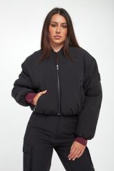 Kurtka damska DKNY. Kurtki damskie DKNY, xs, bez wzorów, bez kaptura. Za 759.00 zł.