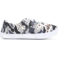 Szare Tenisówki Basic Day. Szare buty sportowe chłopięce Born2be, z materiału. Za 24.99 zł.