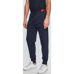 Tommy Hilfiger - Spodnie. Spodnie materiałowe męskie marki Tommy Hilfiger. Za 299.90 zł.