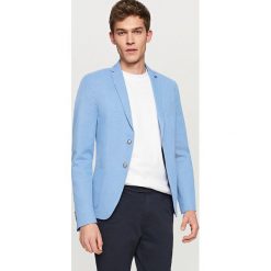 Dzianinowa marynarka slim fit - Niebieski. Marynarki męskie Reserved. Za 239.99 zł.