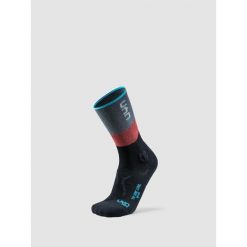 Trekking One Cool Socks. Czarne skarpety damskie UYN, bez wzorów. Za 109.99 zł.