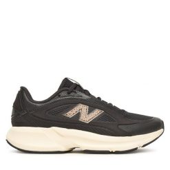 Buty na siłownię New Balance. Czarne obuwie sportowe damskie New Balance, bez wzorów, na fitness i siłownię. Za 341.99 zł.