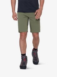 Spodenki turystyczne Mammut Aenergy Light SO Shorts. Zielone szorty męskie Mammut, na lato, l, bez wzorów, z nylonu. Za 560.99 zł.