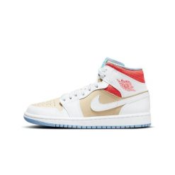 Buty do chodzenia dla dorosłych Air Jordan 1 Mid SE Sesame. Brązowe obuwie sportowe damskie Jordan, bez wzorów, ze skóry, tenisowe. Za 978.50 zł.