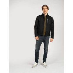 Kurtka turystyczna męska Ottaya. Czarne kurtki męskie Geox, m, bez wzorów, z poliesteru, sportowe, bez kaptura. W wyprzedaży za 340.95 zł.