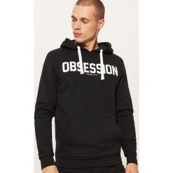Bluza z napisem - Czarny. Bluzy damskie marki House. W wyprzedaży za 49.99 zł.
