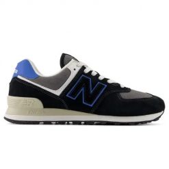 New Balance U574QRB Sneakersy męskie. Czarne buty sportowe męskie New Balance, z materiału, bez zapięcia. W wyprzedaży za 424.15 zł.