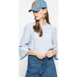 Tommy Hilfiger - Bluzka. Szare bluzki damskie Tommy Hilfiger, z tkaniny, casualowe, z okrągłym kołnierzem. W wyprzedaży za 199.90 zł.