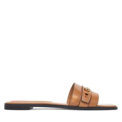 Klapki Tory Burch. Brązowe klapki damskie Tory Burch, bez wzorów, bez obcasa. Za 1,524.00 zł.