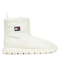 Śniegowce Tommy Jeans. Białe śniegowce i trapery damskie Tommy Jeans, z jeansu. Za 409.99 zł.