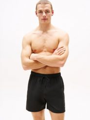 Tommy Hilfiger kąpielówki Mężczyźni czarny, XXL. Czarne kąpielówki męskie Tommy Hilfiger, m, bez wzorów, z syntetyku. Za 179.95 zł.