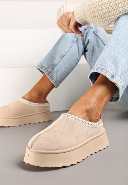 Beżowe Śniegowce z Ekozamszu na Platformie z Niską Cholewką z Ozdobnym Haftem Garvia. Brązowe śniegowce i trapery damskie Renee, z dzianiny, przed kostkę. Za 79.99 zł.