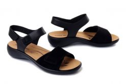 Josef Seibel 86713 381 100 Ibiza 13 czarny, sandały damskie. Czarne sandały damskie Josef Seibel, bez wzorów, bez obcasa, bez zapięcia. Za 271.92 zł.